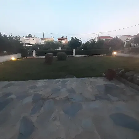 Alice's Land Nea Iraklitsa